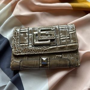 Guess wallet